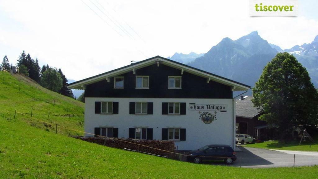 Haus Valuga Gospodarstwo agroturystyczne *